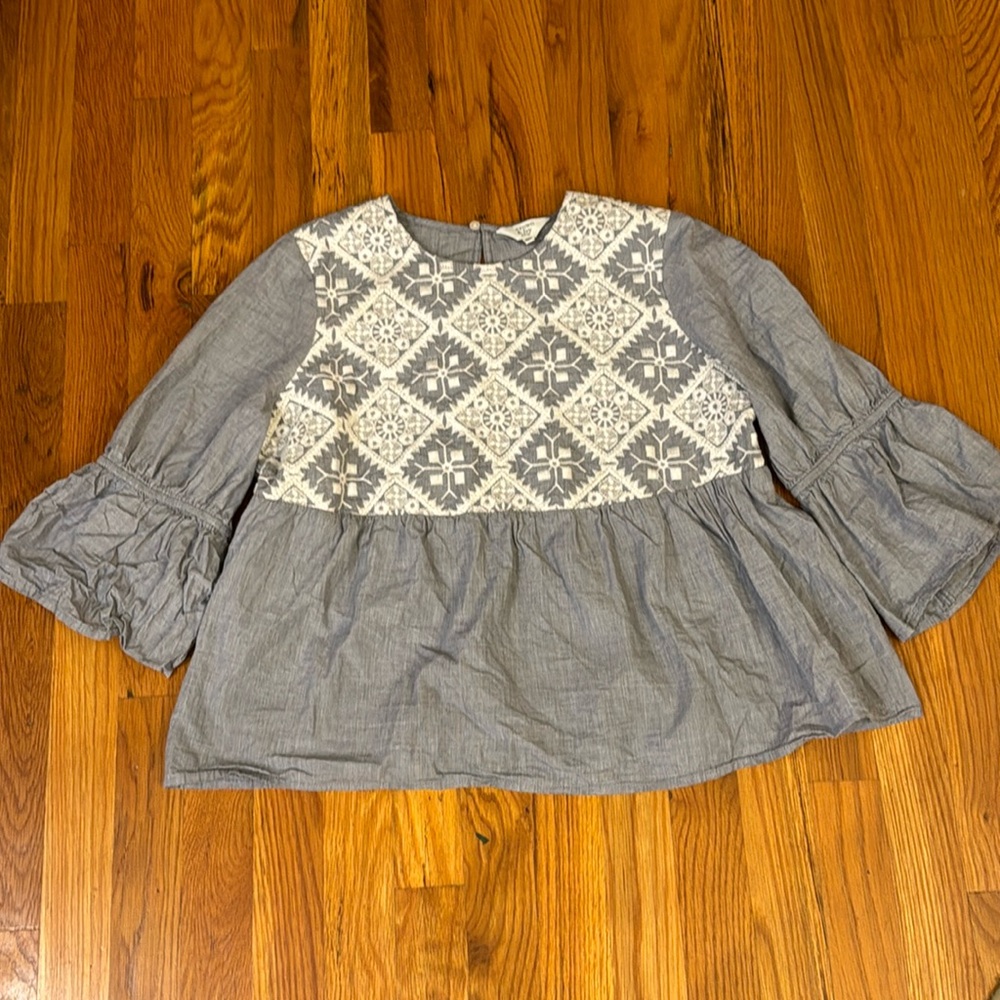 Crown & Ivy peplum Top